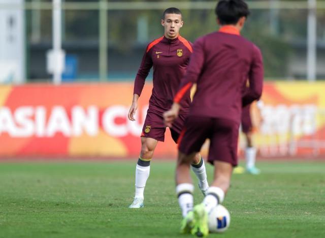 九游娱乐app-曝葡甲劲旅追逐国青中场核心 今夏转会窗酝酿求购